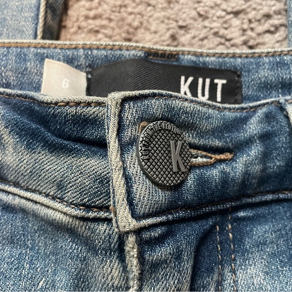 Kut from the Kloth Reese High Rise Ankle Straight Leg Women’s Size 6 Distressed - Picture 7 of 13